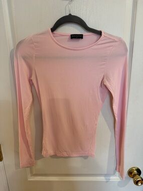 White Fox Long Sleeve Crewneck Top - Light Pink XS